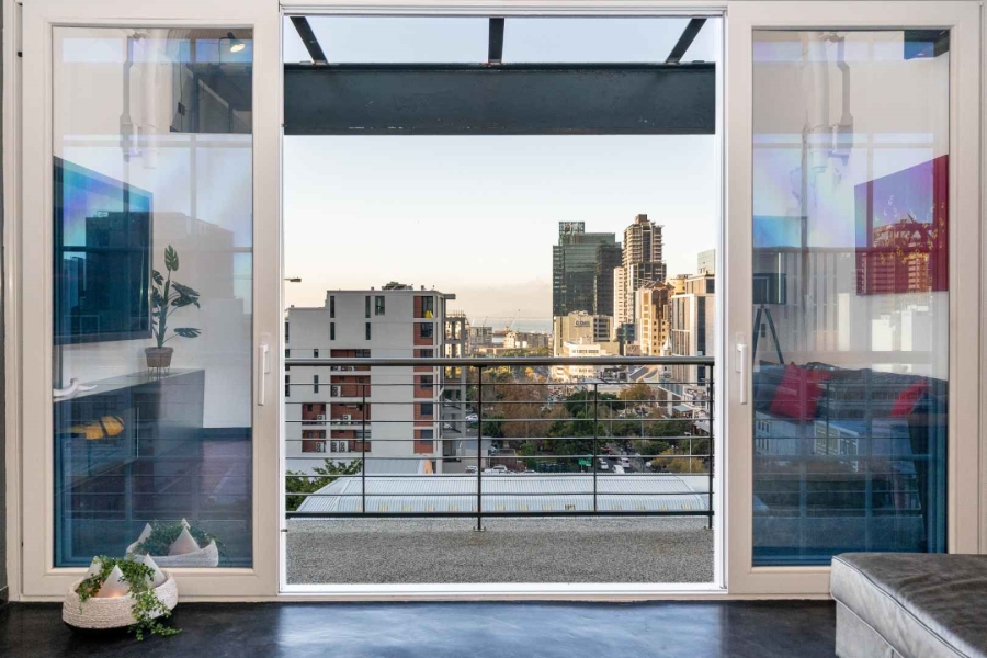 2 Bedroom Property for Sale in Cape Town City Centre Western Cape